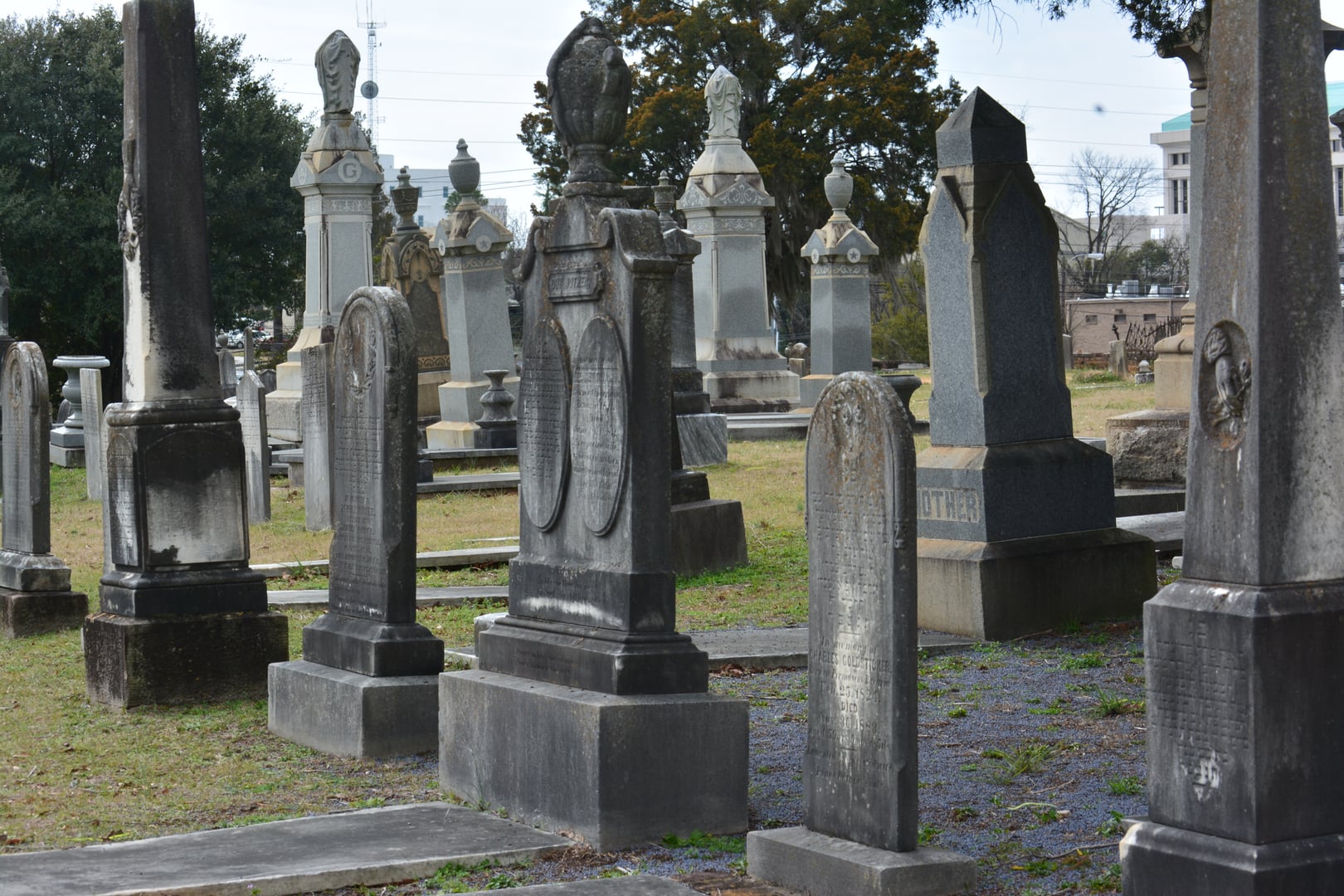 Photo of Oakwood Cemetery