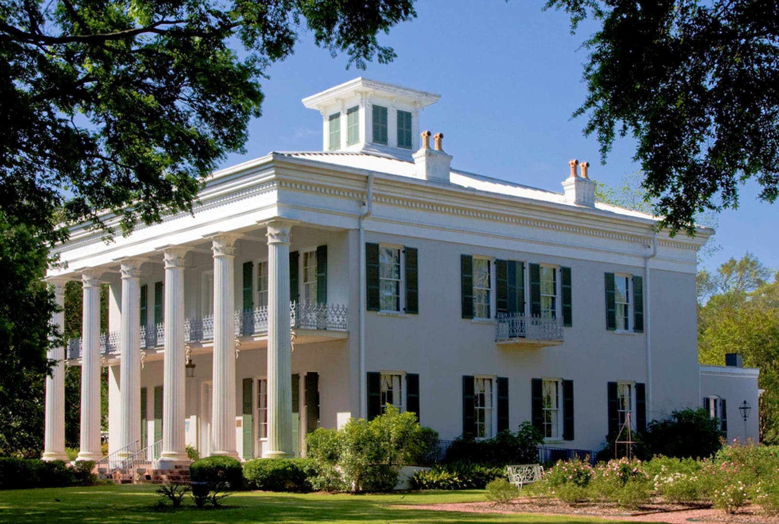 The Greek Revival columned facade of Sturdivant Hall, a 1856 mansion in Selma, Alabama