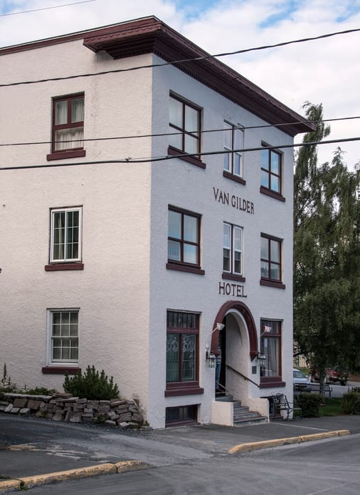 Photo of Van Gilder Hotel
