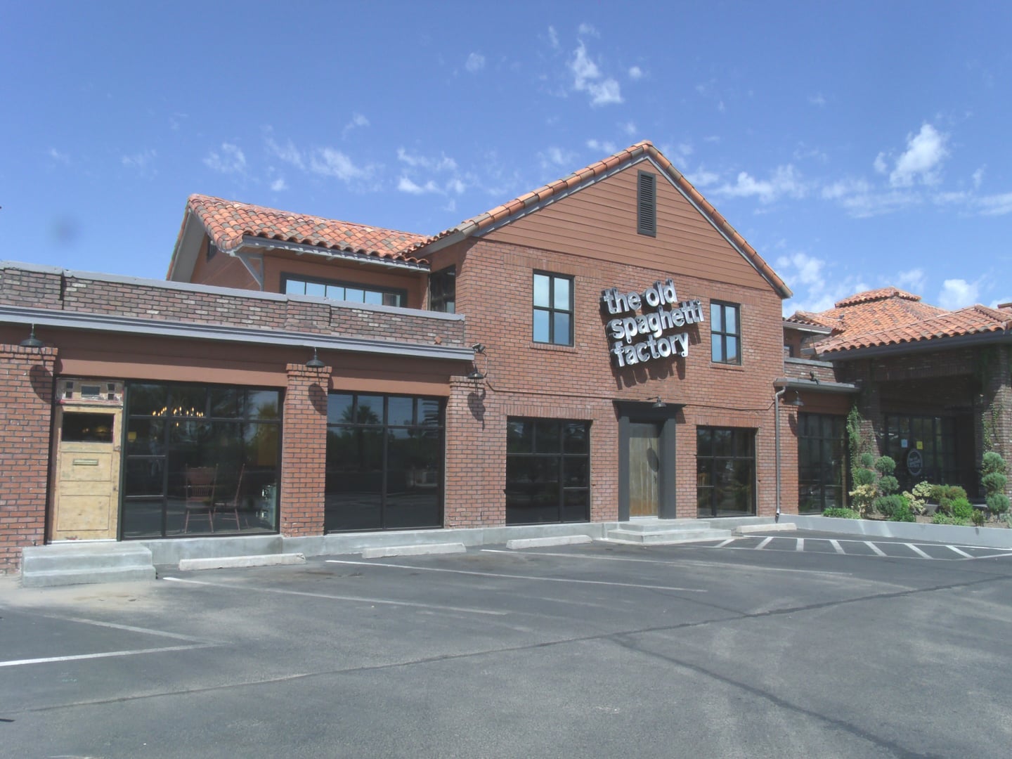 Old Spaghetti Factory (Baker House / Cole Mansion)