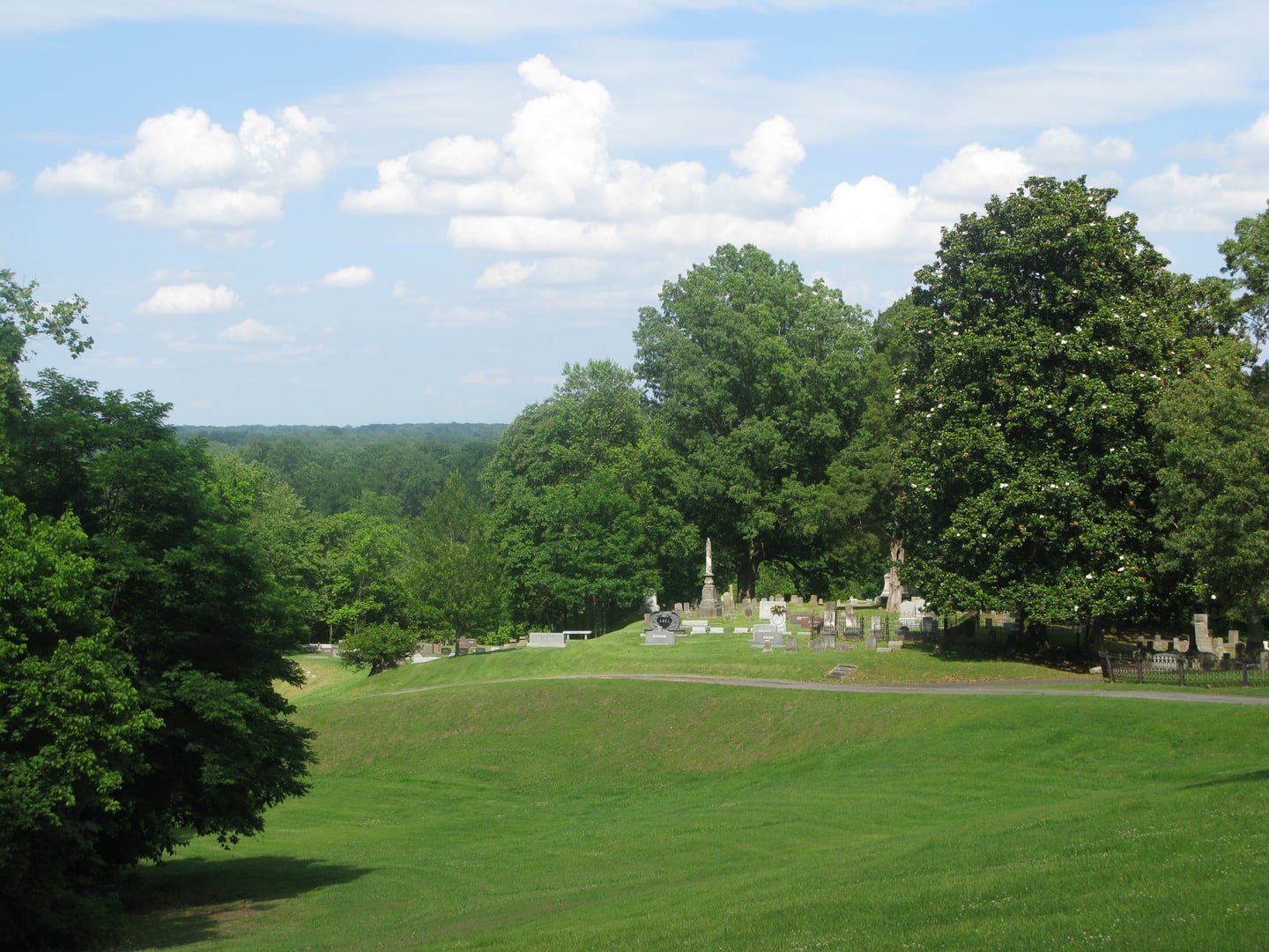 Photo of Maple Hill Cemetery and Helena Confederate Cemetery