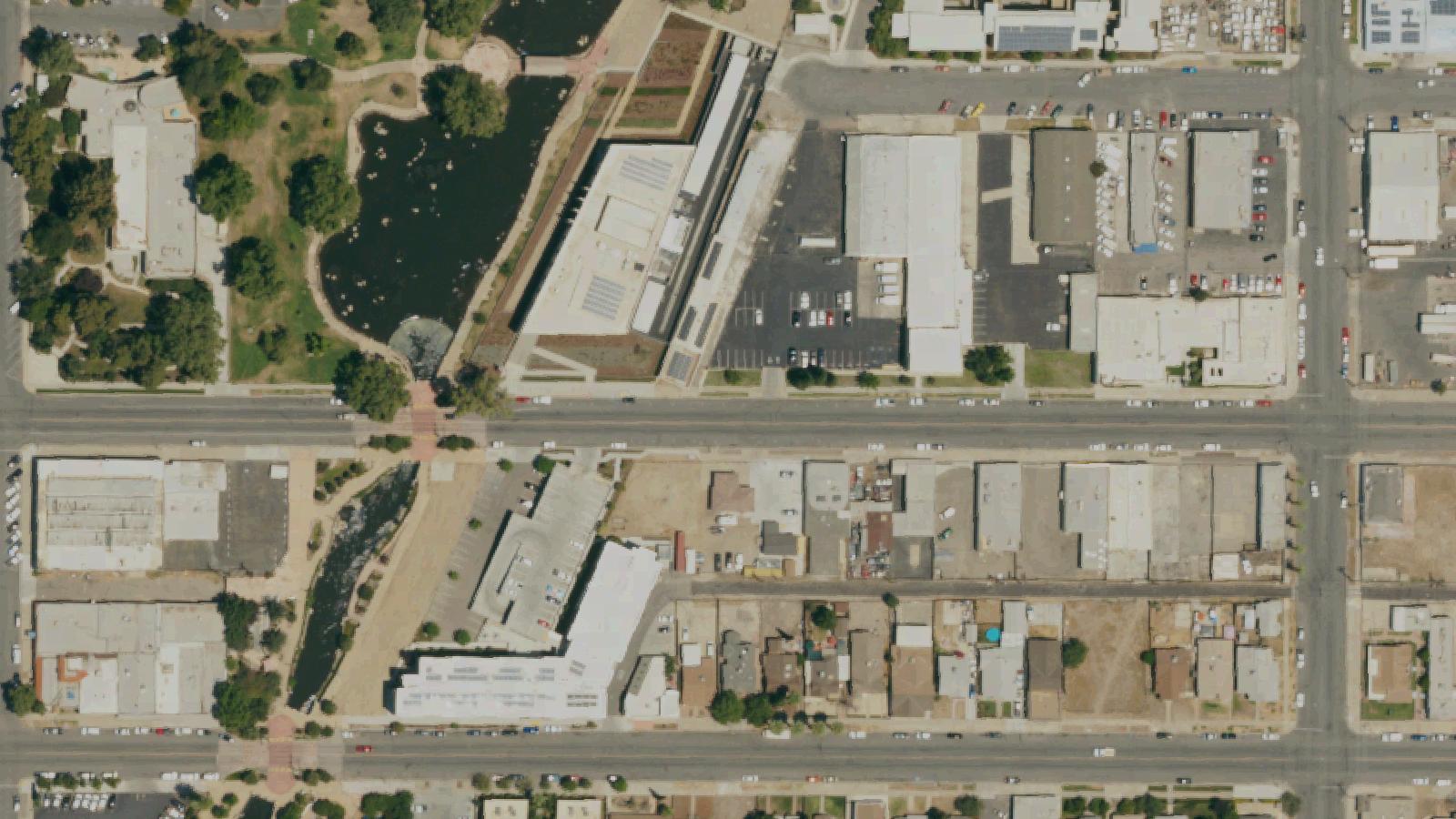 Aerial survey view of Bakersfield Central Park (Kern Island Canal)