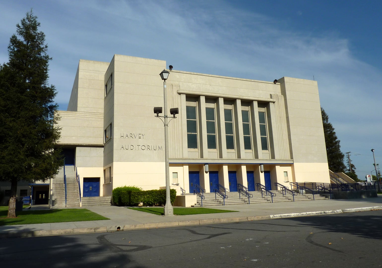 Photo of Bakersfield High School — Harvey Auditorium