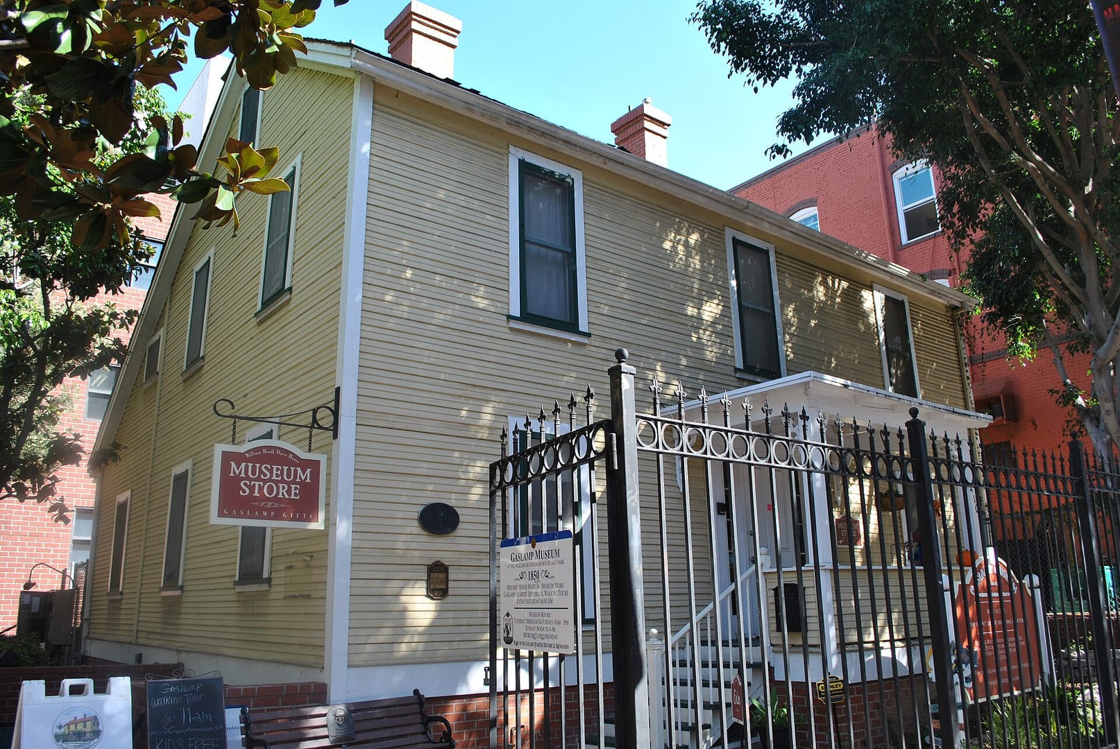 Davis-Horton House (William Heath Davis House) — 1850 prefabricated saltbox-frame museum at 410 Island Avenue in San Diego's Gaslamp Quarter Historic District