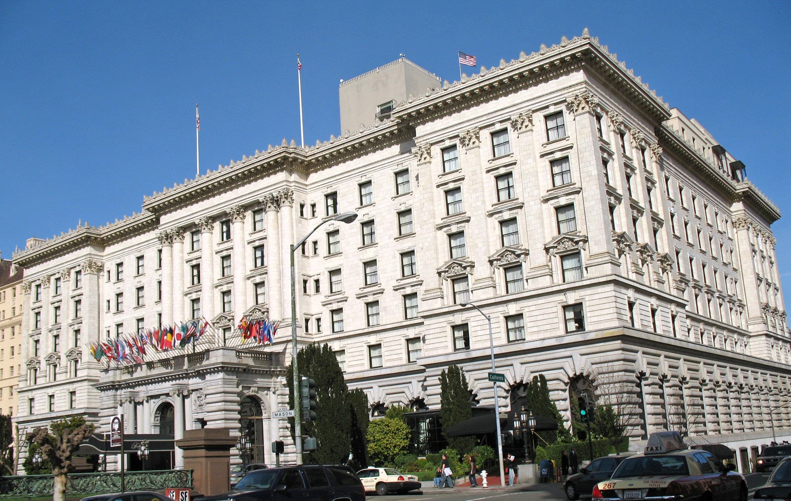 Fairmont Hotel San Francisco exterior at 950 Mason Street on Nob Hill, viewed from California Street