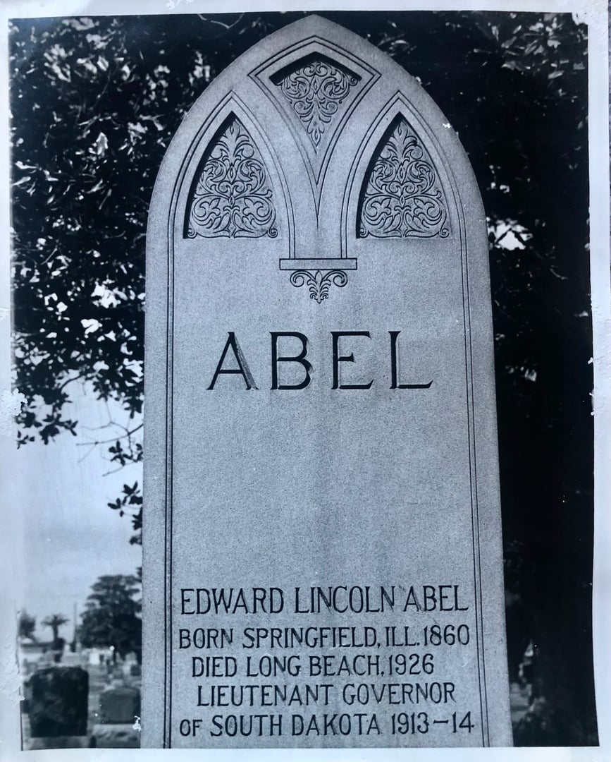 Photo of Long Beach Municipal Cemetery