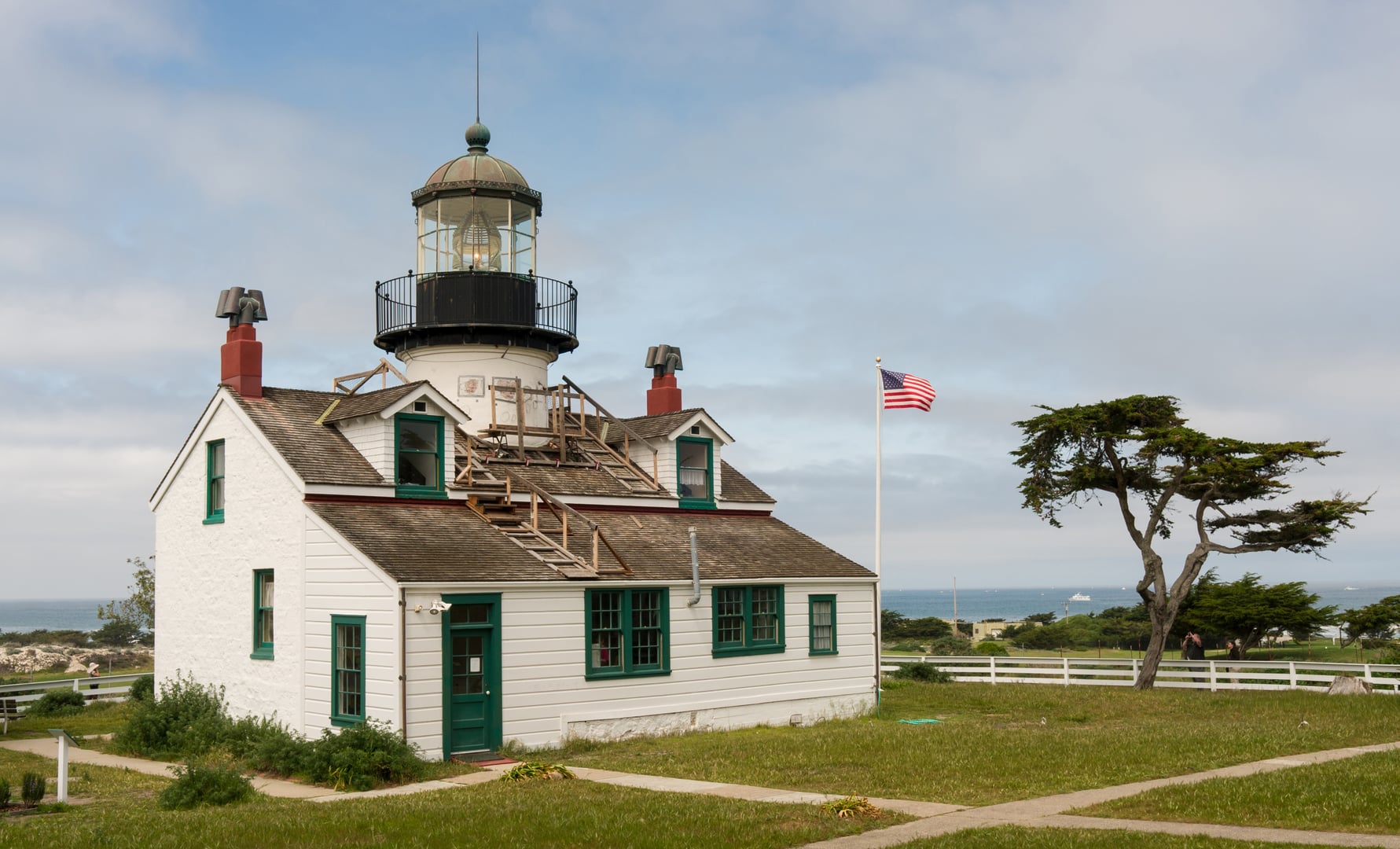 Photo of Point Pinos Lighthouse