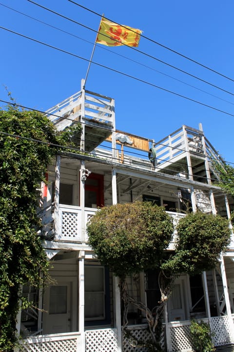 Photo of San Remo Hotel