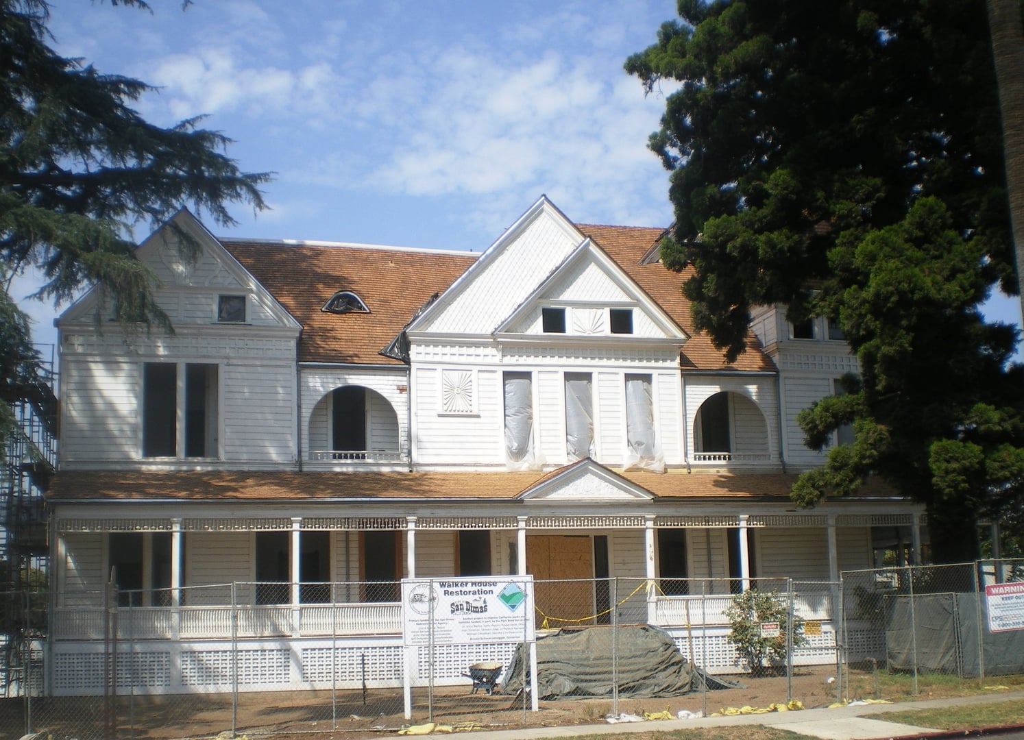 1887 Newsom-designed San Dimas Hotel (Walker House) at 121 N San Dimas Avenue in San Dimas, California