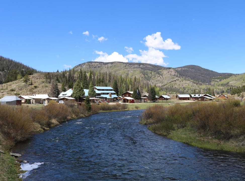 Photo of Sky Line Lodge