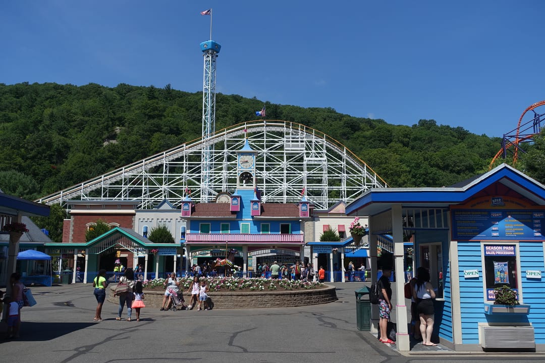 Photo of Lake Compounce Amusement Park