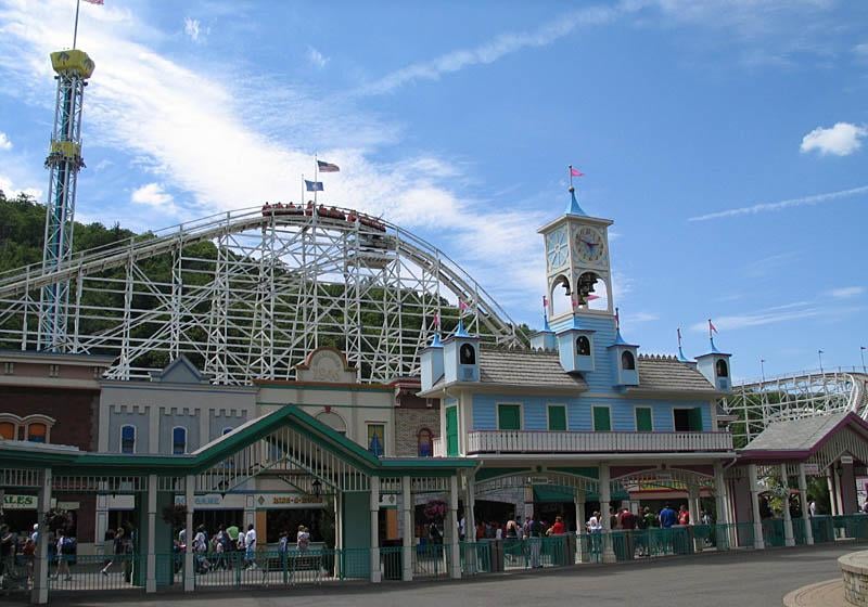 Lake Compounce amusement park main entrance gate in Bristol Connecticut