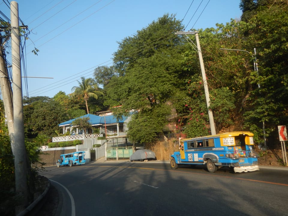 Olongapo City National Highway (East &amp; West Bajac-bajac, Kalaklan and Barretto)  Philippine highway network (Note: Judge Florentino Floro, the owner, to repeat, Donor Florentino Floro of all these photos hereby donate gratuitously, freely and unconditionally Judge Floro all these photos to and f