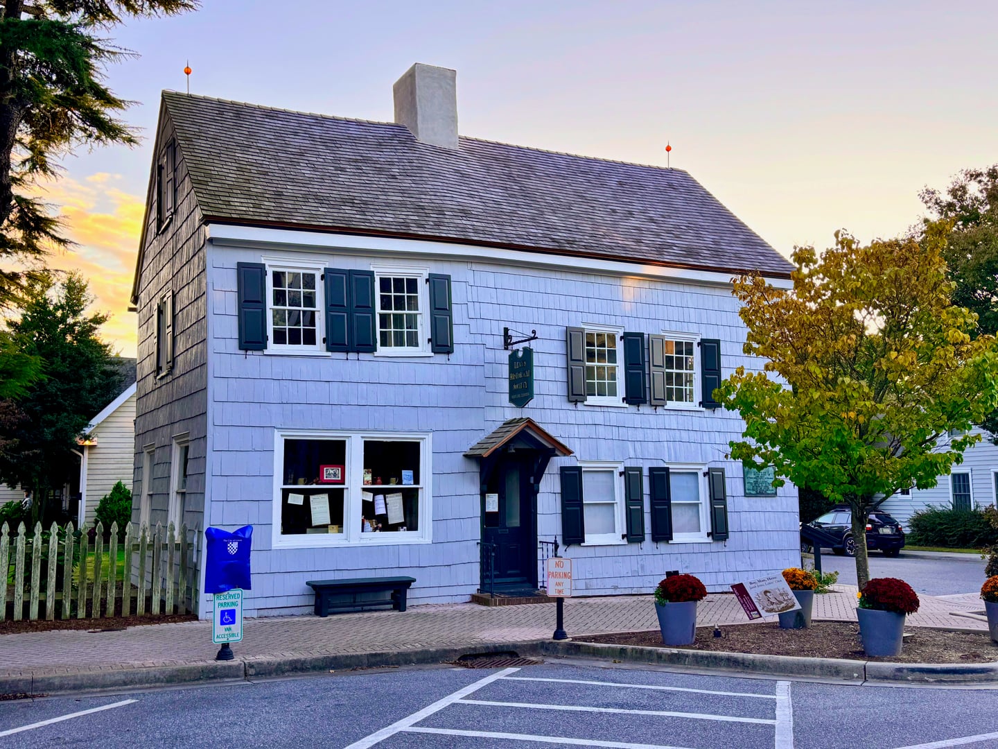 Photo of Ryves Holt House
