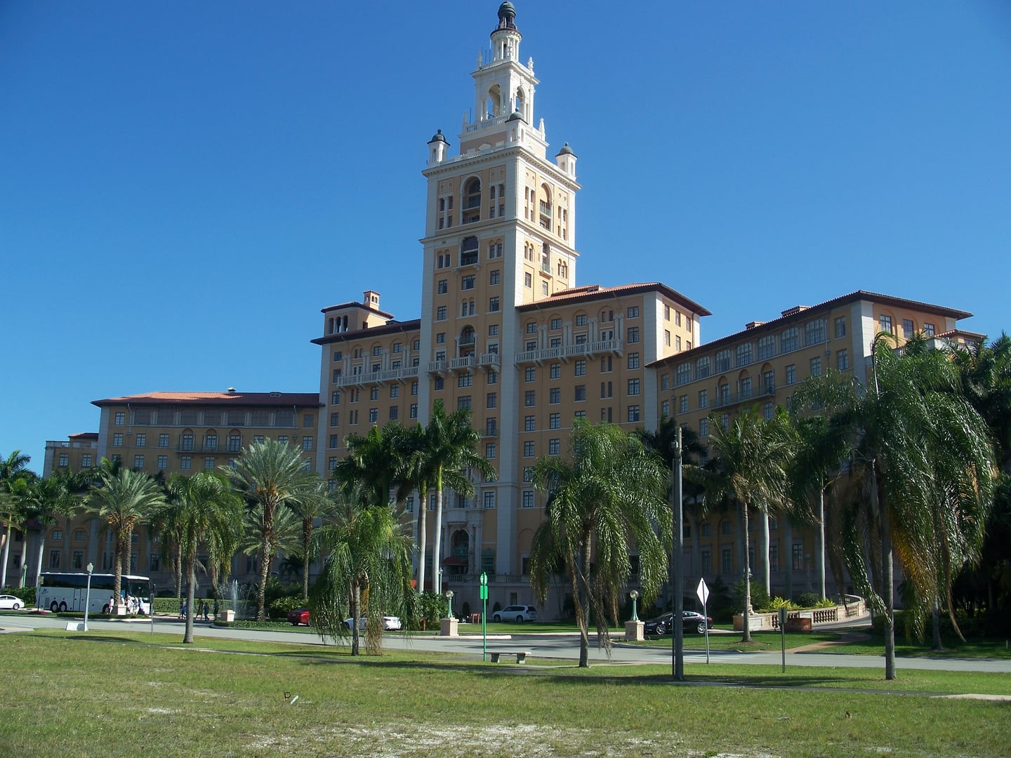 Mediterranean Revival facade and 315-foot tower of the Biltmore Hotel in Coral Gables, Florida — a 1926 National Historic Landmark resort designed by Schultze and Weaver