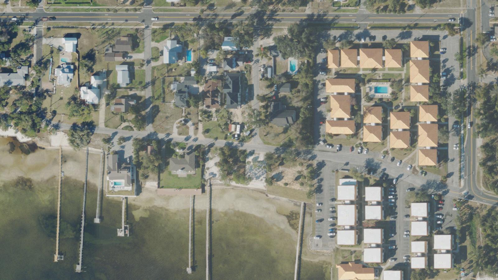 Aerial survey view of Oaks by the Bay Park