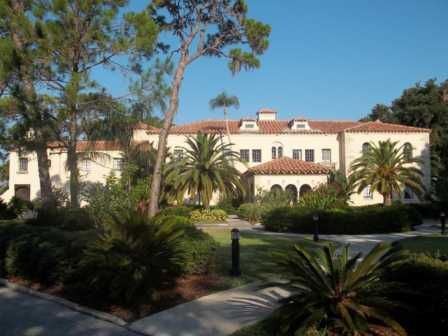 Photo of Powel Crosley Estate
