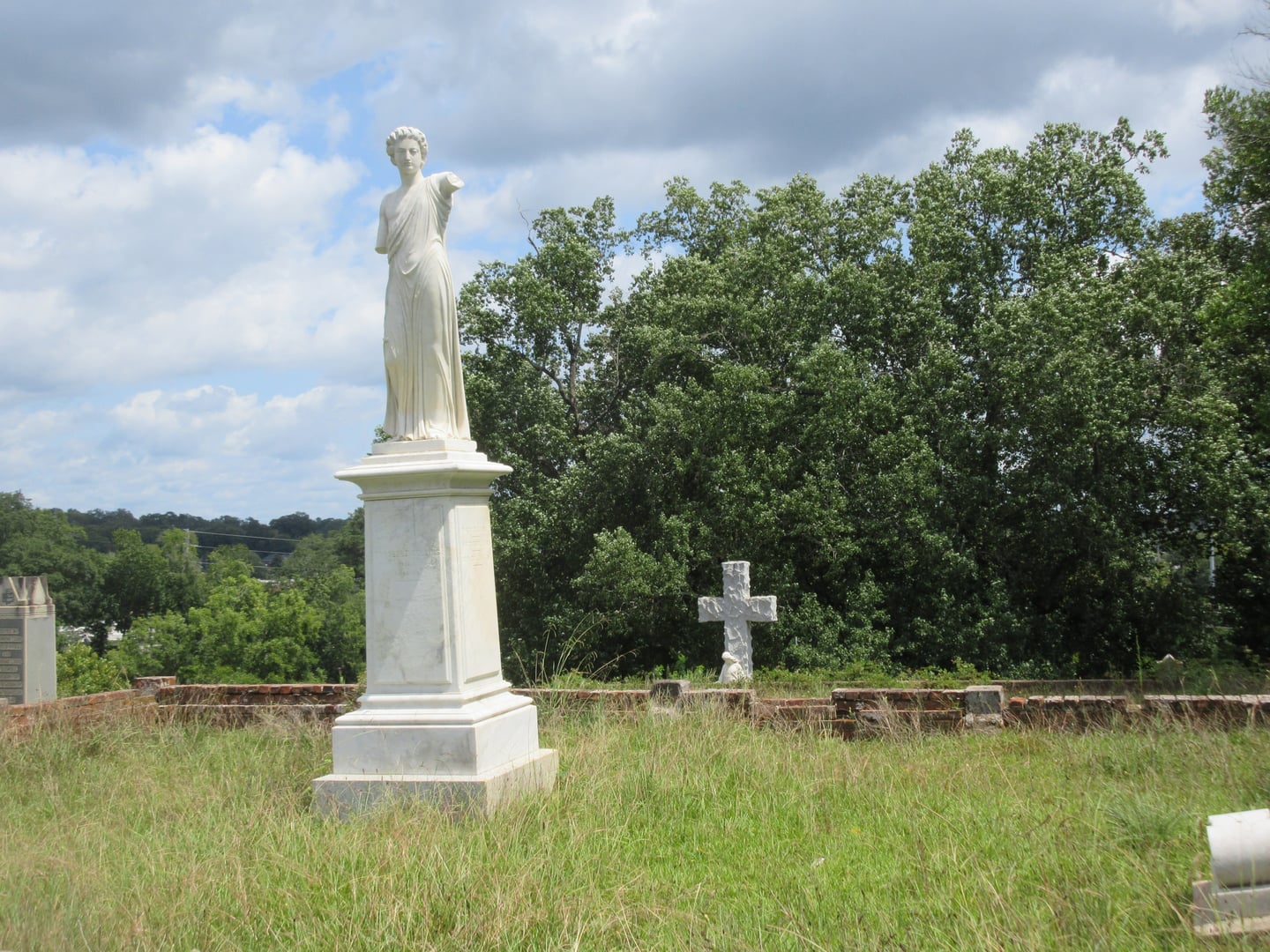 Photo of Rose Hill Cemetery