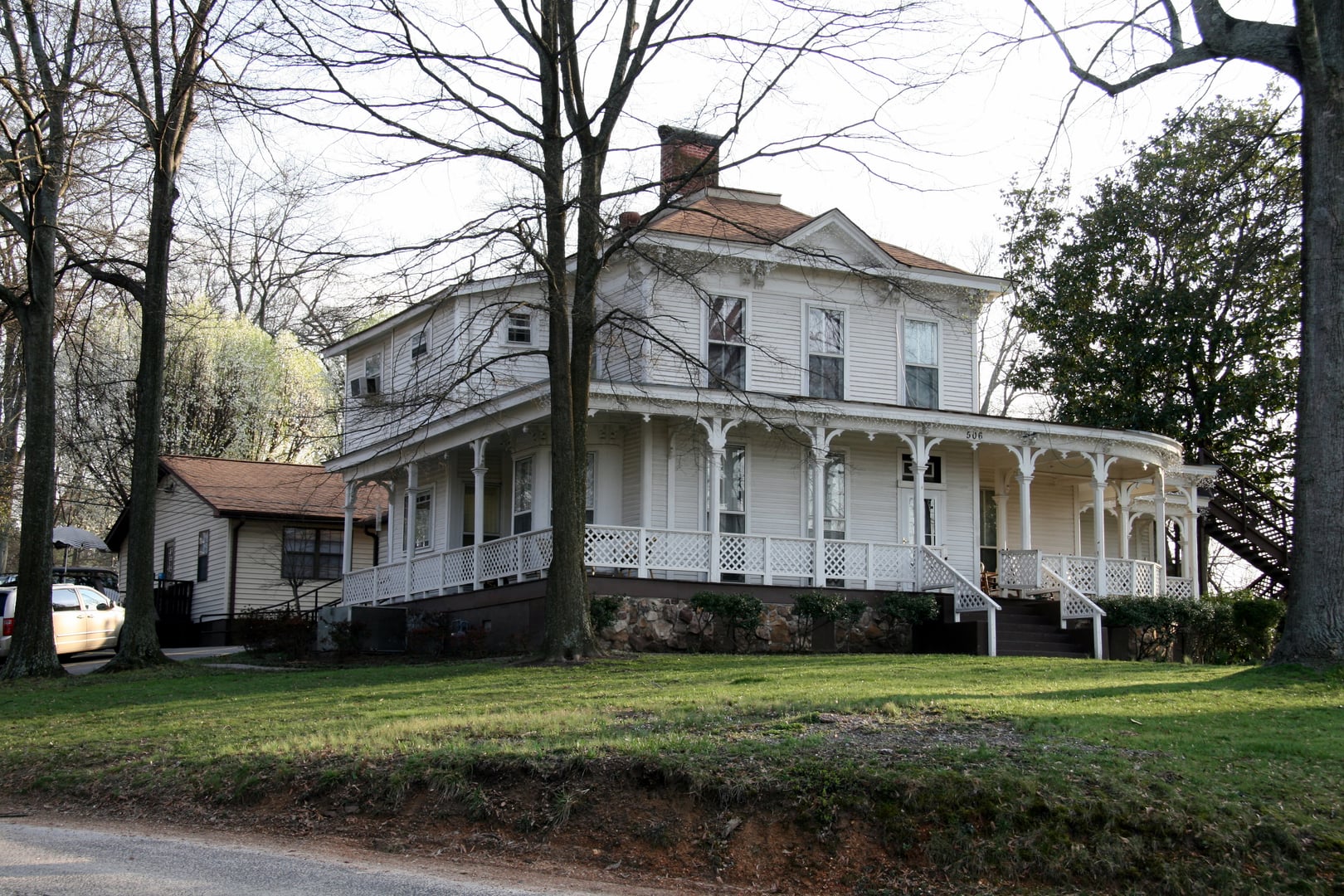 Photo of Thomas A. Berry House (Carter Hope Center)
