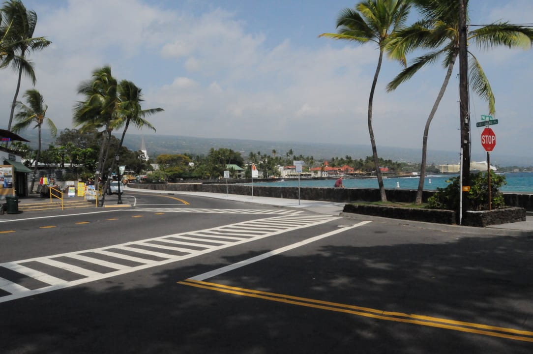 Photo of Courtyard by Marriott King Kamehameha's Kona Beach Hotel