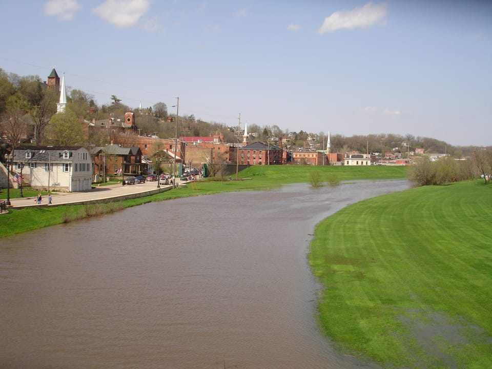 Photo of Amelia's Galena Ghost Tours