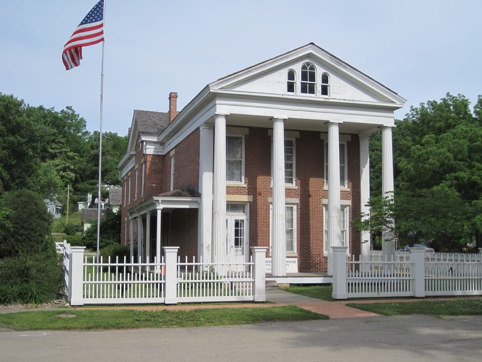Photo of Amelia's Galena Ghost Tours