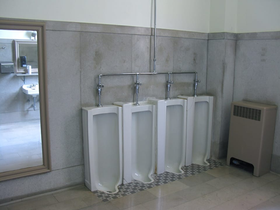 Knox College, Galesburg, IL

Each urinal carries the mark &quot;Abingdon&quot; in relatively large letters on the top horizontal surface (where you used to put your cigarette). Urinals are c 1950.

<a href="http://www.articlesbase.com/art-and-entertainment-articles/abingdon-pottery-1659675.html" rel