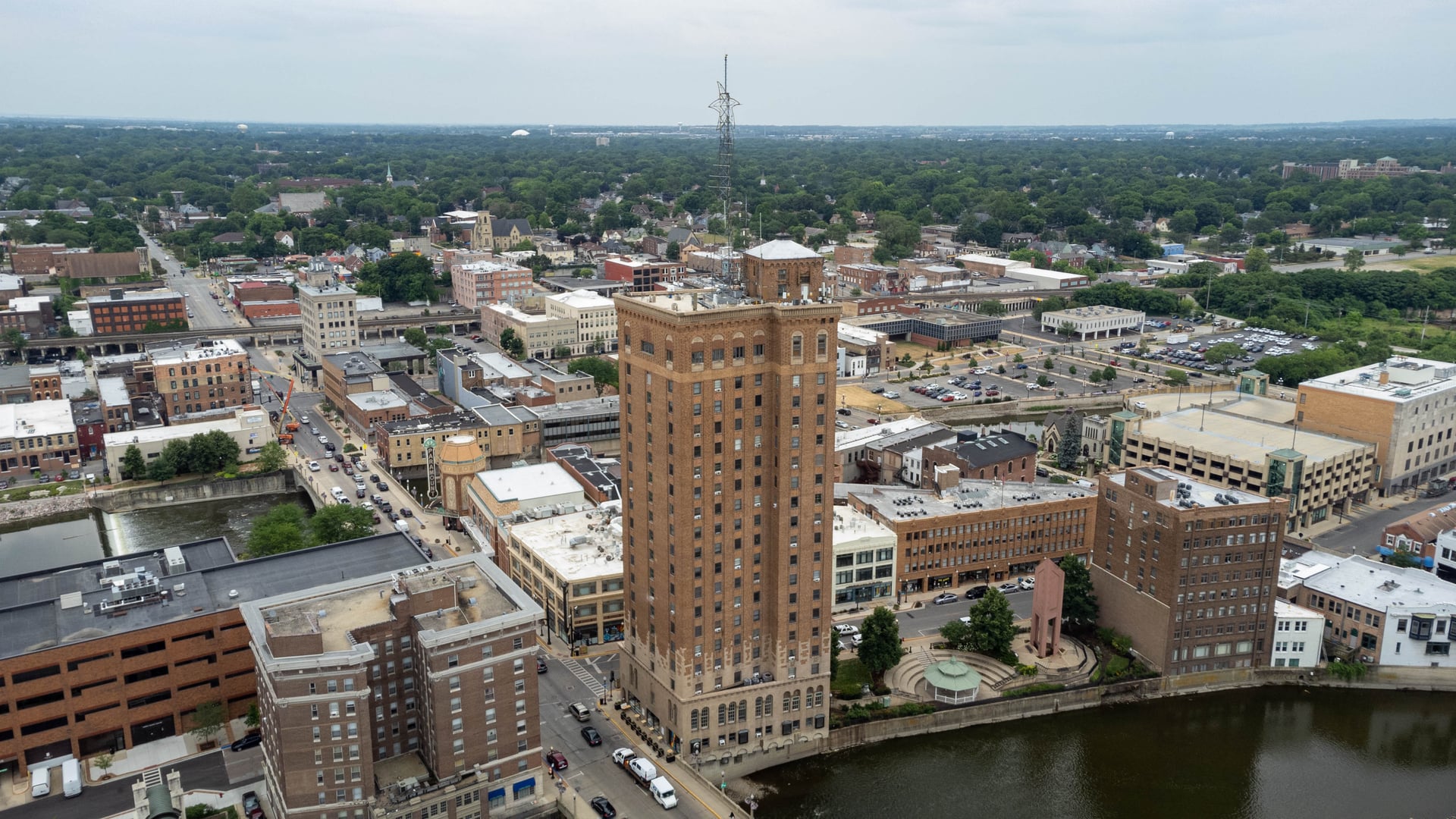 Leland Tower historic high-rise in Aurora, Illinois, aerial view over the Fox River
