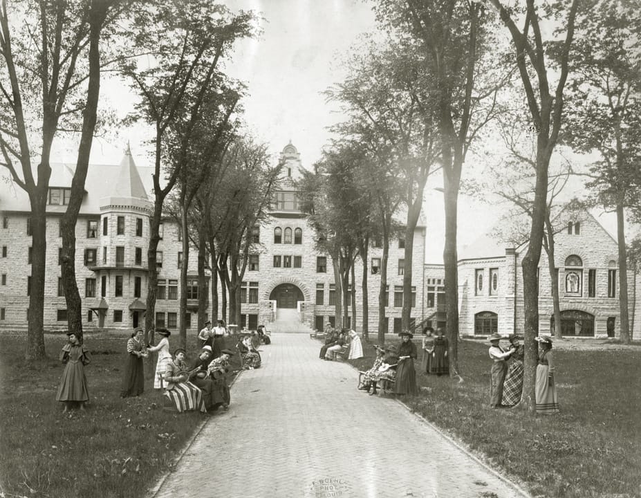 File:Students on the grounds of Monticello Ladies Seminary (Monticello College) in Godfrey, Illinois. - DPLA - 20550457184b1fa93e592e8a7c395c7f.jpg