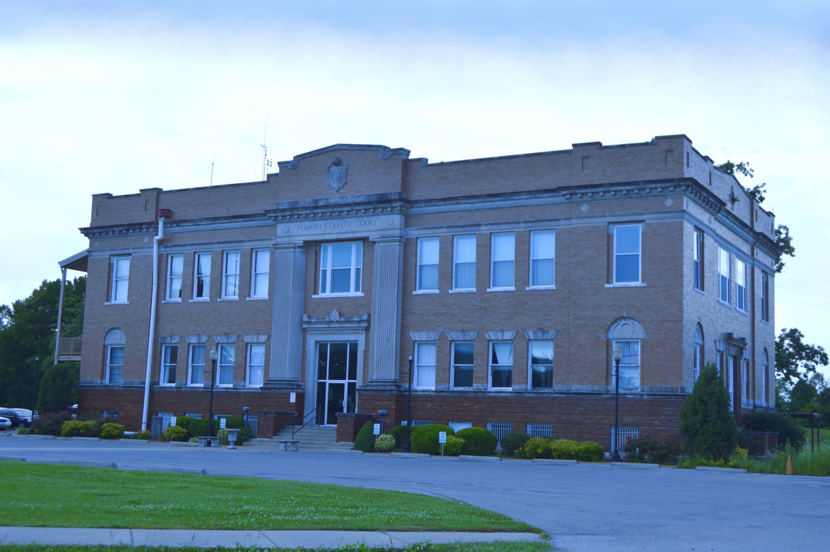 Photo of Pulaski County Courthouse