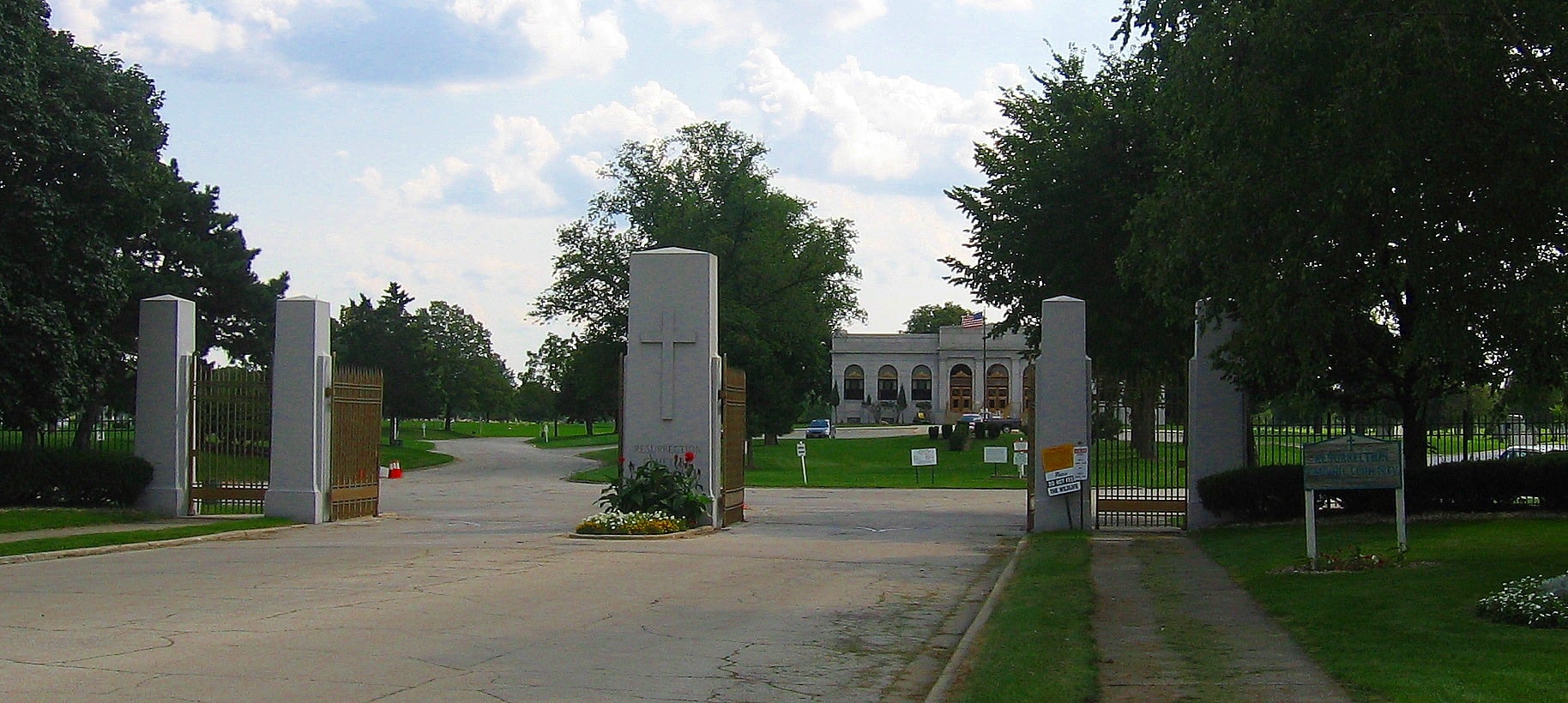 Main gate of Resurrection Catholic Cemetery on Archer Avenue in Justice Illinois