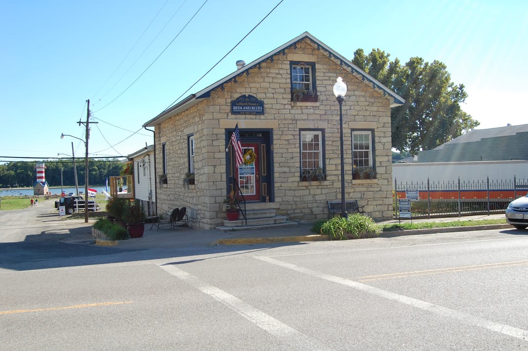 Photo of Ruebel Hotel
