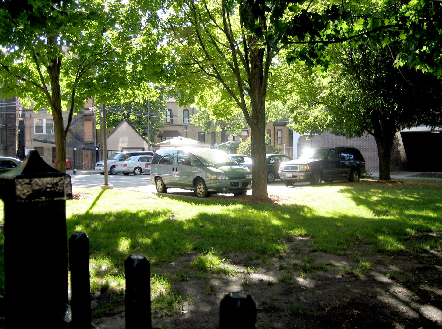 The current parking lot at 2122 N. Clark Street in Chicago's Lincoln Park, site of the 1929 St. Valentine's Day Massacre garage