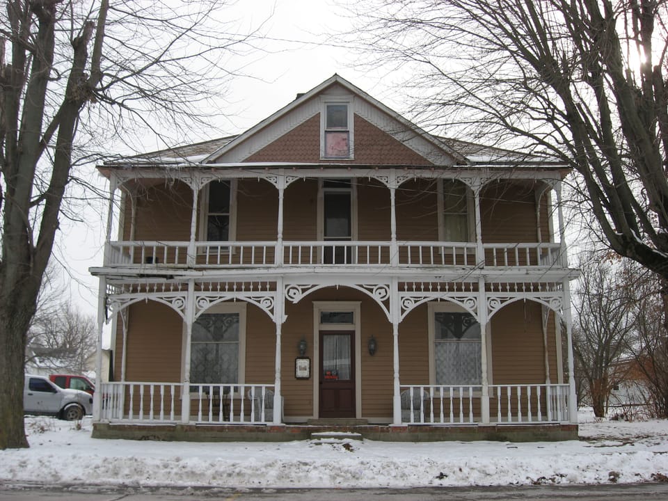 Photo of The Roads Hotel