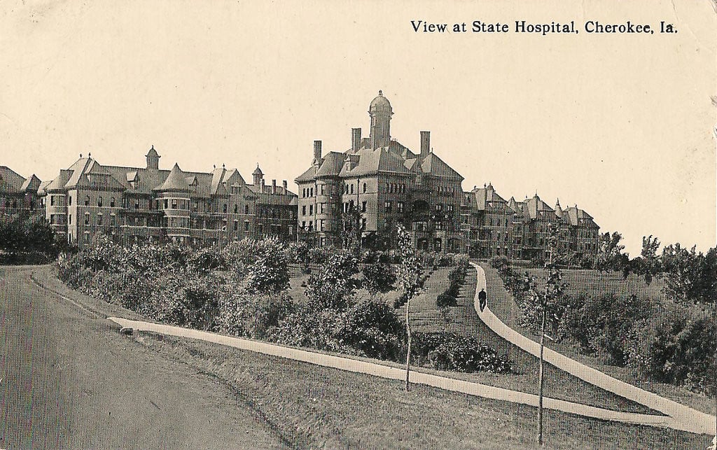 Historical 1915 postcard view of the Cherokee Mental Health Institute (Kirkbride asylum) in Cherokee, Iowa