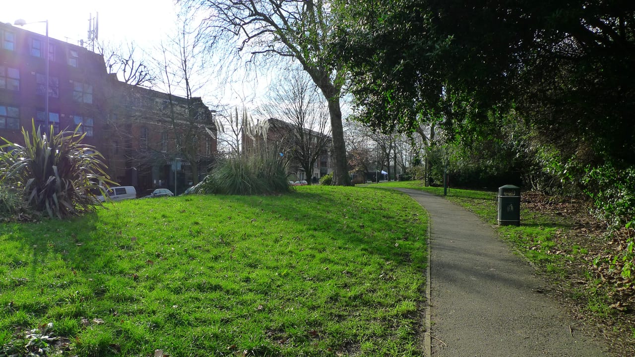 A strip of green land along the north side of Kensal Green Cemetery (by Hazel Road, obviously). Photo taken February 2013.
Owner: London Borough of Brent.