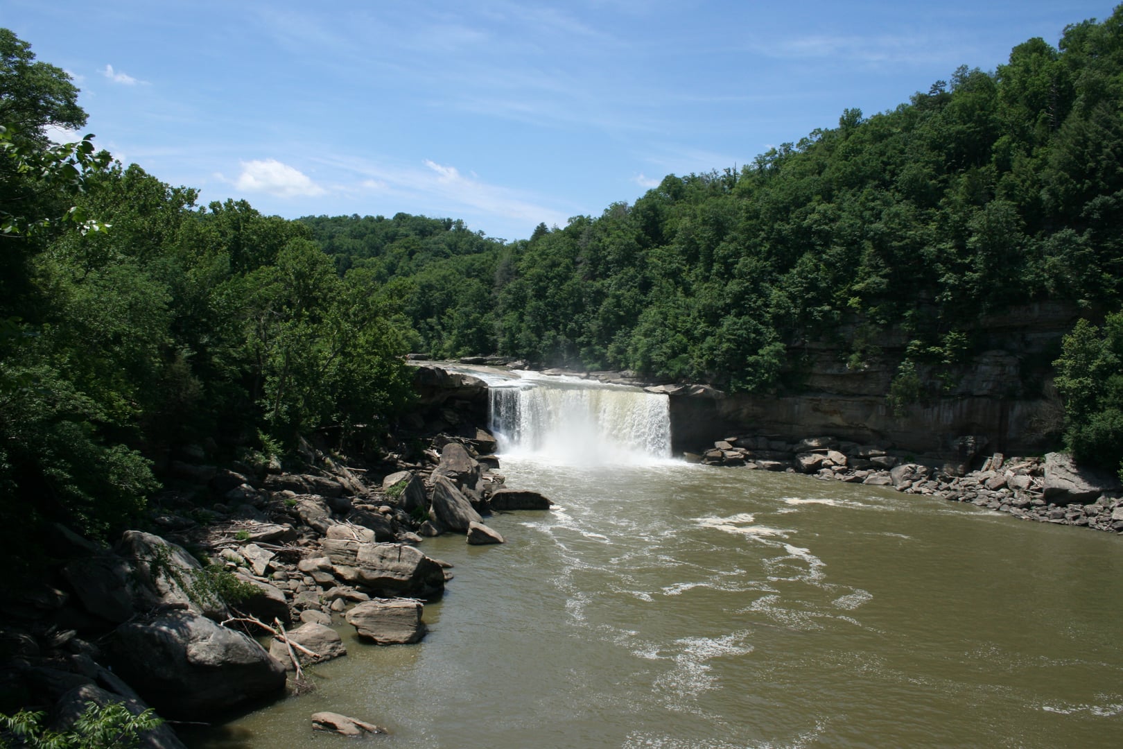 Cumberland Falls 68-foot waterfall on the Cumberland River in Kentucky
