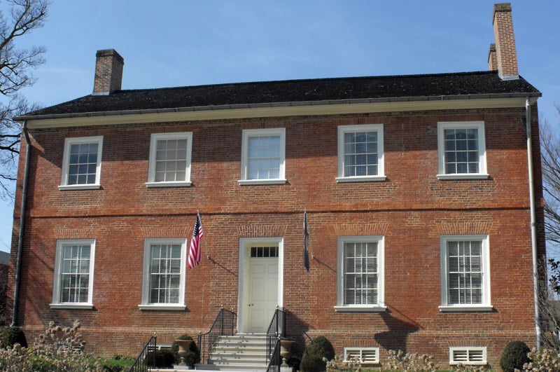 Federal-style facade of the Old Governor's Mansion at 420 High Street, Frankfort, Kentucky, built 1798