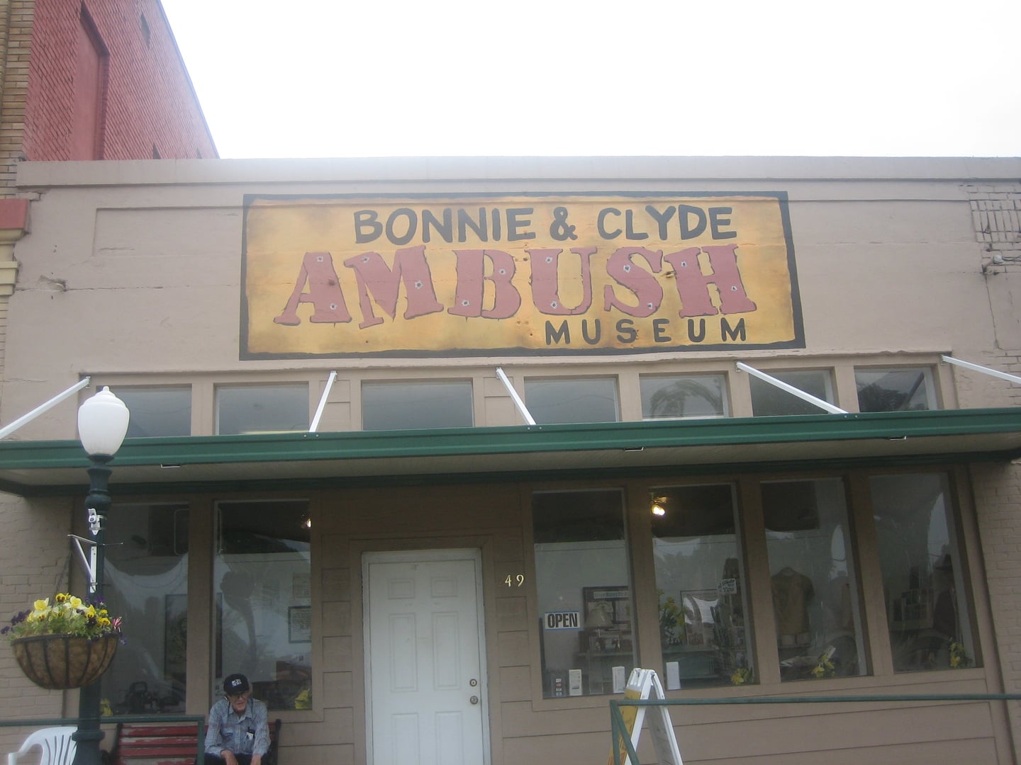 Photo of Bonnie & Clyde Ambush Museum