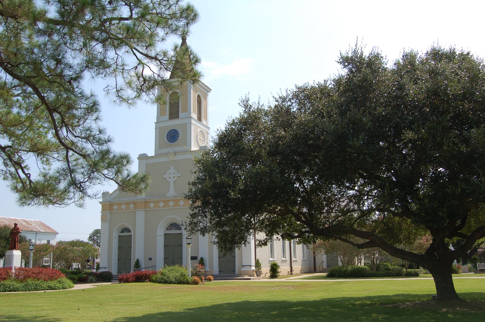 Photo of St. Martin de Tours Catholic Church