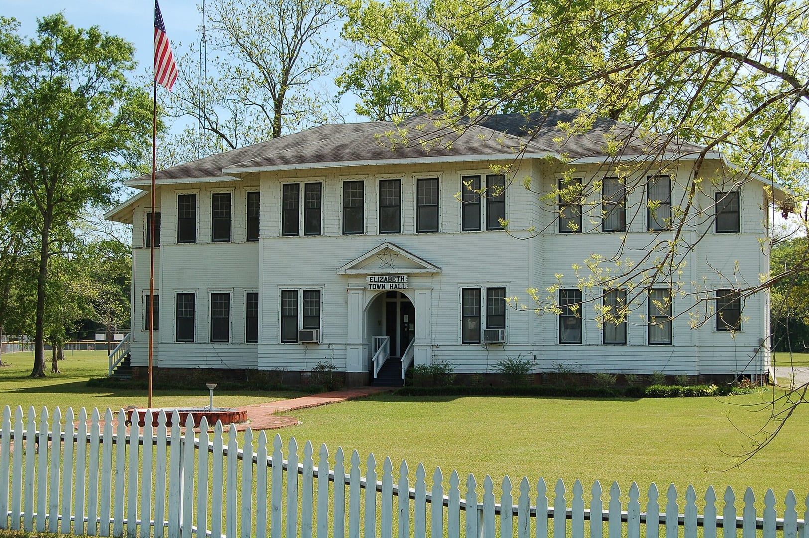 Exterior of the 1924 Elizabeth Hospital Building, now Elizabeth Town Hall, on Poplar Street in Elizabeth, Allen Parish, Louisiana