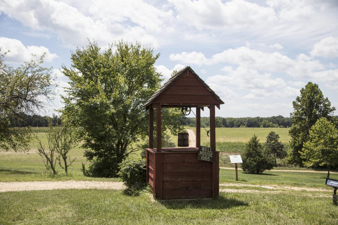 The reconstructed well house on the grounds of the Dr. Samuel A. Mudd House Museum, Waldorf, Maryland, 2017.