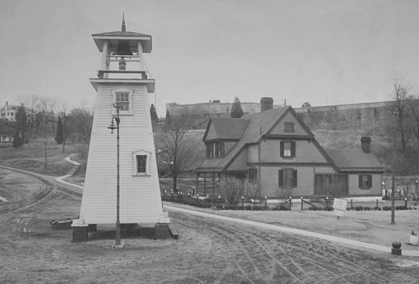 Historic 1913 photograph of the wooden Fort Washington Light with 1857 cast-iron light pole on the Potomac River, Maryland