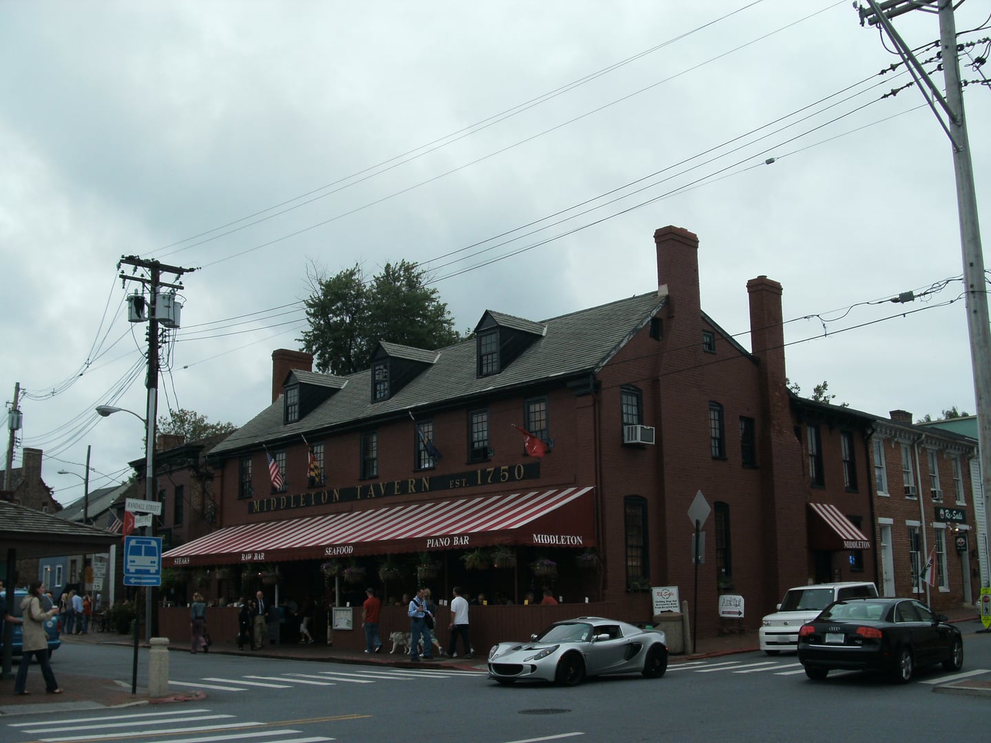 The three-story brick Georgian facade of Middleton Tavern in the Colonial Annapolis Historic District, Maryland