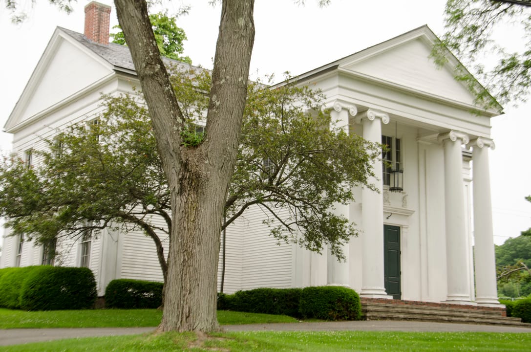 Photo of Deerfield Inn