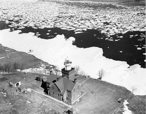 Photo of Big Bay Point Lighthouse