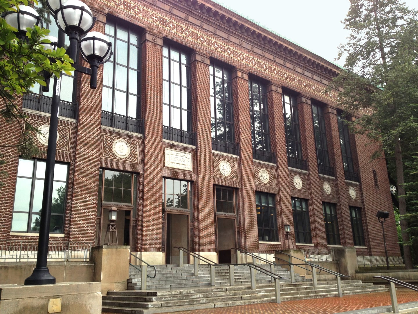 Exterior of the 1920 Harlan Hatcher Graduate Library, designed by Albert Kahn, on the south end of the University of Michigan Diag, Ann Arbor