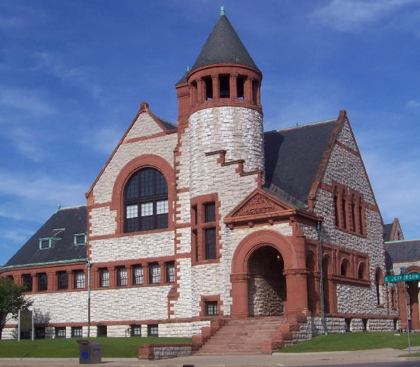 Photo of Hoyt Public Library