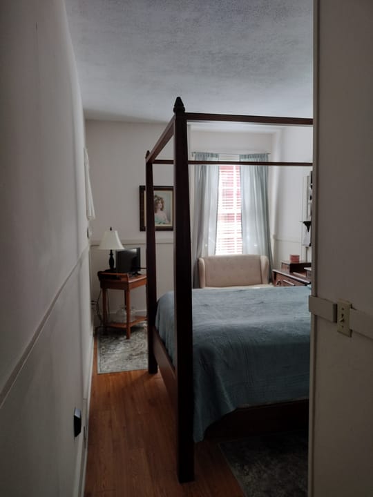 Photo of National House Inn