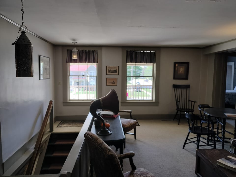Photo of National House Inn